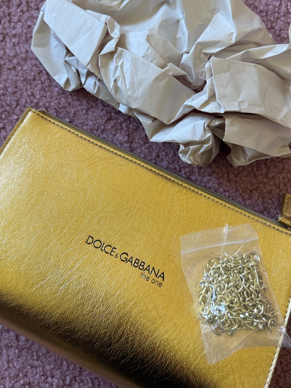 Dolce & Gabbana Gold Metallic Zip Pouch - Picture 2 of 8